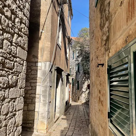 Lejlighed Klara Apartment, Old Town House, Sea View Stari Grad (Hvar)